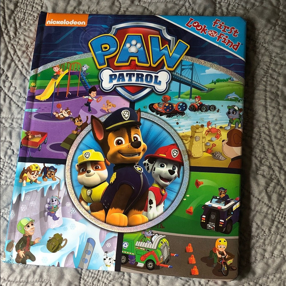 Paw Patrol Kids Book - Blue, Purple, Green Cover